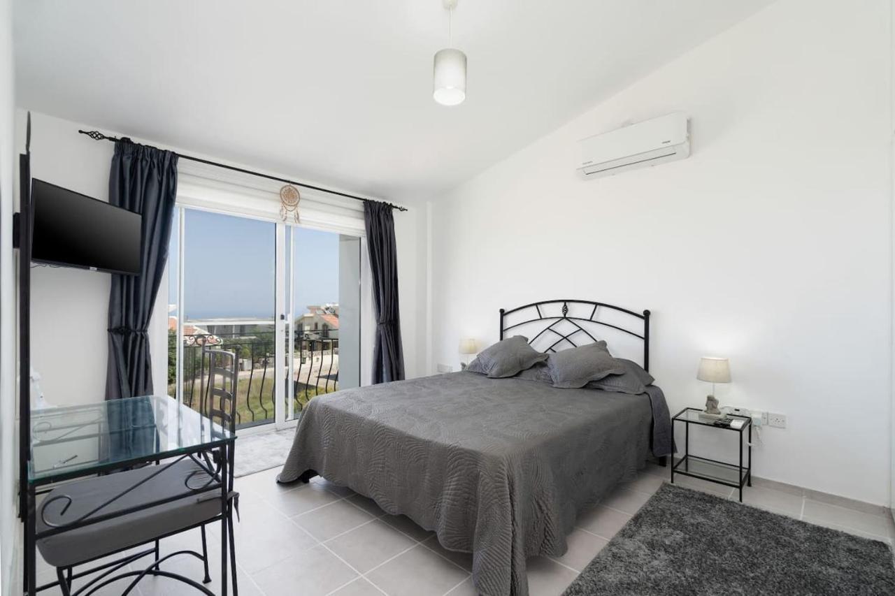 Villa Blue Kyrenia  Ngoại thất bức ảnh